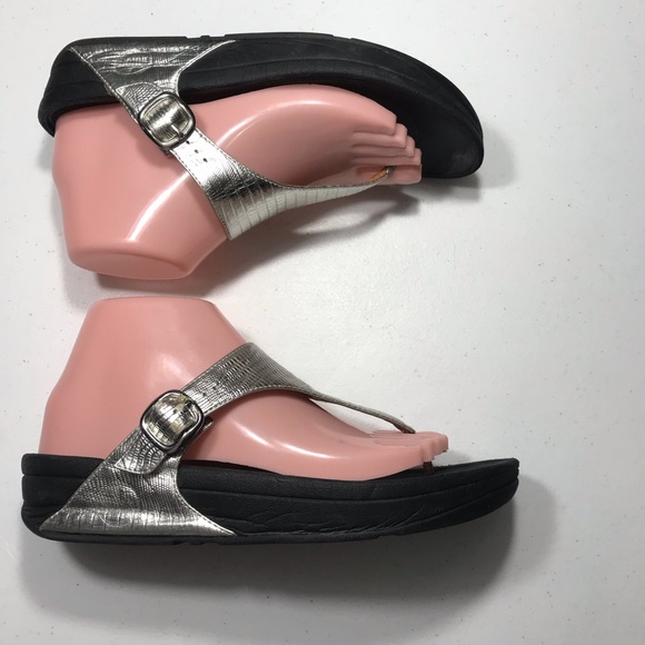 Fitflop Metallic Silver Thong Sandals for Women Size 8 SB- - Picture 5 of 7